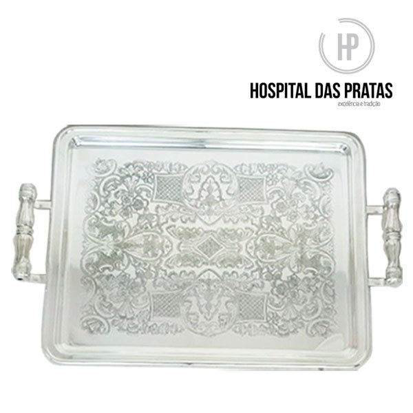 Bandeja retangular prata após banho de prata